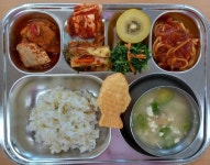 11월 17일 (금) 급식사진 :: 급식 소식 :: 광양중앙초등학교 광양중앙초등학교 :: 급식 소식 :: 11월 17일 (금) 급식사진