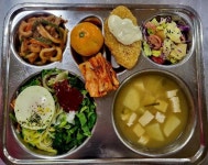 11월 17일 (금) 점심 급식사진 :: 급식 소식 :: 화순초등학교 화순초등학교 :: 급식 소식 :: 11월 17일 (금) 점심 급식사진