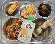 11월 15일 (수) 점심 급식사진 :: 급식 소식 :: 용천중학교 용천중학교 :: 급식 소식 :: 11월 15일 (수) 점심 급식사진
