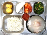 11월 17일 (금) 점심 급식사진 :: 급식 소식 :: 동궁초등학교 동궁초등학교 :: 급식 소식 :: 11월 17일 (금) 점심 급식사진