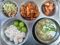 11월 14일 (화) 점심 급식사진 :: 급식 소식 :: 능동중학교 능동중학교 :: 급식 소식 :: 11월 14일 (화) 점심 급식사진