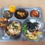 11월 16일 (목) 점심 급식사진 :: 급식 소식 :: 진도국악고등학교 진도국악고등학교 :: 급식 소식 :: 11월 16일 (목) 점심 급식사진