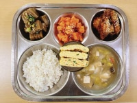 11월 17일 (금) 점심 급식사진 :: 급식 소식 :: 신금초등학교 신금초등학교 :: 급식 소식 :: 11월 17일 (금) 점심 급식사진