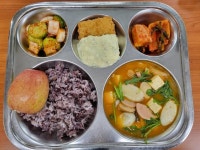 11월 17일 (금) 점심 급식사진 :: 급식 소식 :: 성안고등학교 성안고등학교 :: 급식 소식 :: 11월 17일 (금) 점심 급식사진