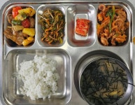 11월 16일 (목) 점심 급식사진 :: 급식 소식 :: 녹산중학교 녹산중학교 :: 급식 소식 :: 11월 16일 (목) 점심 급식사진