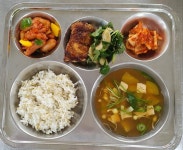 11월 17일 (금) 점심 급식사진 :: 급식 소식 :: 수원매화초등학교 수원매화초등학교 :: 급식 소식 :: 11월 17일 (금) 점심 급식사진