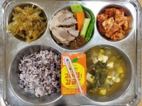 11월 20일 (월) 점심 급식사진 :: 급식 소식 :: 석우초등학교 석우초등학교 :: 급식 소식 :: 11월 20일 (월) 점심 급식사진