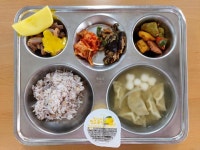 11월 20일(월) :: 급식 소식 :: 전주용와초등학교 전주용와초등학교 :: 급식 소식 :: 11월 20일(월)