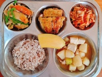 11월 20일 (월) 점심 급식사진 :: 급식 소식 :: 금교초등학교 금교초등학교 :: 급식 소식 :: 11월 20일 (월) 점심 급식사진