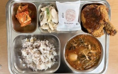 11월 14일 (화) 점심 급식사진 :: 급식 소식 :: 율천고등학교 율천고등학교 :: 급식 소식 :: 11월 14일 (화) 점심 급식사진