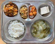 11월 20일 (월) 점심 급식사진 :: 급식 소식 :: 의정부호동초등학교 의정부호동초등학교 :: 급식 소식 :: 11월 20일 (월) 점심 급식사진