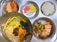11월 17일 (금) 점심 급식사진 :: 급식 소식 :: 후포중학교 후포중학교 :: 급식 소식 :: 11월 17일 (금) 점심 급식사진