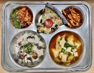 11월 21일 (화) 점심 급식사진 :: 급식 소식 :: 충현고등학교 충현고등학교 :: 급식 소식 :: 11월 21일 (화) 점심 급식사진