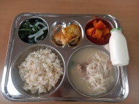 11월21일(화) 학교급식 사진 :: 급식 소식 :: 이의고등학교 이의고등학교 :: 급식 소식 :: 11월21일(화) 학교급식 사진