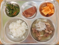 11월 21일 (화) 점심 급식사진 :: 급식 소식 :: 두일중학교 두일중학교 :: 급식 소식 :: 11월 21일 (화) 점심 급식사진