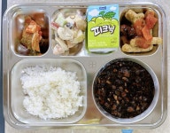 11월 21일 (화) 점심 급식사진 :: 급식 소식 :: 흥진고등학교 흥진고등학교 :: 급식 소식 :: 11월 21일 (화) 점심 급식사진