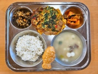 11월 21일 (화) 점심 급식사진 :: 급식 소식 :: 신평중학교 신평중학교 :: 급식 소식 :: 11월 21일 (화) 점심 급식사진