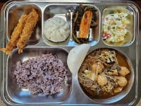 11월 21일 (화) 점심 급식사진 :: 급식 소식 :: 명일중학교 명일중학교 :: 급식 소식 :: 11월 21일 (화) 점심 급식사진