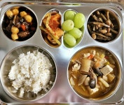 11월 21일 (화) 점심 급식사진 :: 급식 소식 :: 천보중학교 천보중학교 :: 급식 소식 :: 11월 21일 (화) 점심 급식사진