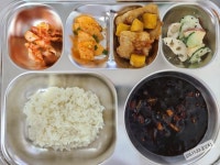 11월 23일 (목) 점심 급식사진 :: 급식 소식 :: 금신초등학교 금신초등학교 :: 급식 소식 :: 11월 23일 (목) 점심 급식사진