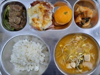 11월 23일 (목) 점심 급식사진 :: 급식 소식 :: 인천한길초등학교 인천한길초등학교 :: 급식 소식 :: 11월 23일 (목) 점심 급식사진