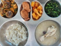 11월 23일 (목) 점심 급식사진 :: 급식 소식 :: 철마초등학교 철마초등학교 :: 급식 소식 :: 11월 23일 (목) 점심 급식사진