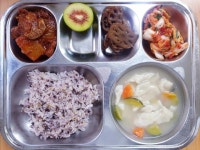 11월 23일 (목) 점심 급식사진 :: 급식 소식 :: 서울고은초등학교 서울고은초등학교 :: 급식 소식 :: 11월 23일 (목) 점심 급식사진