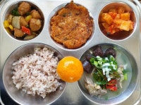 11월 21일 (화) 점심 급식사진 :: 급식 소식 :: 태평중학교 태평중학교 :: 급식 소식 :: 11월 21일 (화) 점심 급식사진