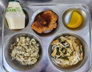 11월 22일 (수) 점심 급식사진 :: 급식 소식 :: 장성중학교 장성중학교 :: 급식 소식 :: 11월 22일 (수) 점심 급식사진