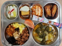 11월 24일 (금) 점심 급식사진 :: 급식 소식 :: 경산여자중학교 경산여자중학교 :: 급식 소식 :: 11월 24일 (금) 점심 급식사진