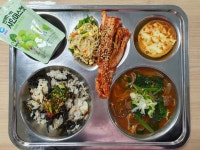 11월24일용두밥상 :: 급식 소식 :: 용두중학교 용두중학교 :: 급식 소식 :: 11월24일용두밥상