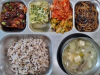 11월 23일 (목) 점심 급식사진 :: 급식 소식 :: 진평중학교 진평중학교 :: 급식 소식 :: 11월 23일 (목) 점심 급식사진