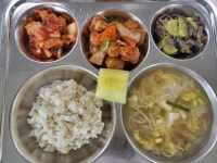 11월 27일 (월) 점심 급식사진 :: 급식 소식 :: 서암초등학교 서암초등학교 :: 급식 소식 :: 11월 27일 (월) 점심 급식사진