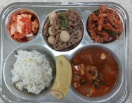 11월 27일 (월) 점심 급식사진 :: 급식 소식 :: 용인백현중학교 용인백현중학교 :: 급식 소식 :: 11월 27일 (월) 점심 급식사진