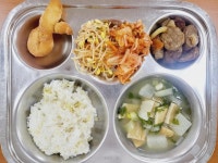 11월 27일 (월) 점심 급식사진 :: 급식 소식 :: 상인천여자중학교 상인천여자중학교 :: 급식 소식 :: 11월 27일 (월) 점심 급식사진