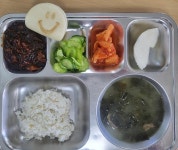 11월 27일 급식사진입니다. :: 급식 소식 :: 속초해랑중학교 속초해랑중학교 :: 급식 소식 :: 11월 27일 급식사진입니다.