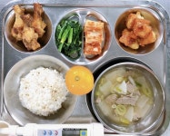 11월 27일 (월) 점심 급식사진 :: 급식 소식 :: 이화여자대학교사범대학부속초등학교 이화여자대학교사범대학부속초등학교 :: 급식 소식 :: 11월... 