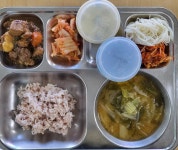 11월 28일 급식사진입니다. :: 급식 소식 :: 속초해랑중학교 속초해랑중학교 :: 급식 소식 :: 11월 28일 급식사진입니다.