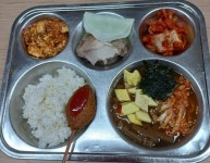 11월 27일 (월) 점심 급식사진 :: 급식 소식 :: 곡반중학교 곡반중학교 :: 급식 소식 :: 11월 27일 (월) 점심 급식사진