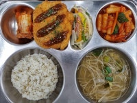 11월 28일 (화) 점심 급식사진 :: 급식 소식 :: 상경중학교 상경중학교 :: 급식 소식 :: 11월 28일 (화) 점심 급식사진