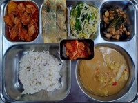 11월 28일 (화) 점심 급식사진 :: 급식 소식 :: 부산진중학교 부산진중학교 :: 급식 소식 :: 11월 28일 (화) 점심 급식사진