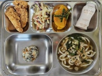 11월 28일 (화) 점심 급식사진 :: 급식 소식 :: 명일중학교 명일중학교 :: 급식 소식 :: 11월 28일 (화) 점심 급식사진