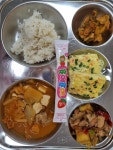 11월 24일 (금) 점심 급식사진 :: 급식 소식 :: 서울신용산초등학교 서울신용산초등학교 :: 급식 소식 :: 11월 24일 (금) 점심 급식사진