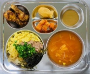 11월 29일 (수) 점심 급식사진 :: 급식 소식 :: 금화초등학교 금화초등학교 :: 급식 소식 :: 11월 29일 (수) 점심 급식사진