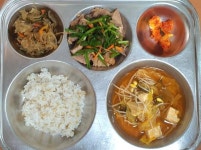 11월 29일 (수) 점심 급식사진 :: 급식 소식 :: 교하중학교 교하중학교 :: 급식 소식 :: 11월 29일 (수) 점심 급식사진