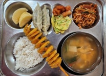 2023년 11월 26일식단사진 :: 급식 소식 :: 대이초등학교 대이초등학교 :: 급식 소식 :: 2023년 11월 26일식단사진