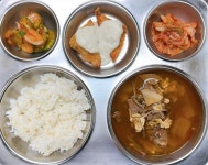 11월 24일 (금) 점심 급식사진 :: 급식 소식 :: 함현중학교 함현중학교 :: 급식 소식 :: 11월 24일 (금) 점심 급식사진