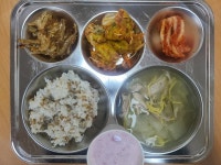 11월 30일 (목) 점심 급식사진 :: 급식 소식 :: 신능초등학교 신능초등학교 :: 급식 소식 :: 11월 30일 (목) 점심 급식사진