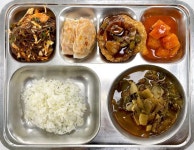 11월 30일 (목) 점심 급식사진 :: 급식 소식 :: 인동고등학교 인동고등학교 :: 급식 소식 :: 11월 30일 (목) 점심 급식사진