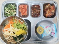 12월 1일 (금) 점심 급식사진 :: 급식 소식 :: 용수중학교 용수중학교 :: 급식 소식 :: 12월 1일 (금) 점심 급식사진